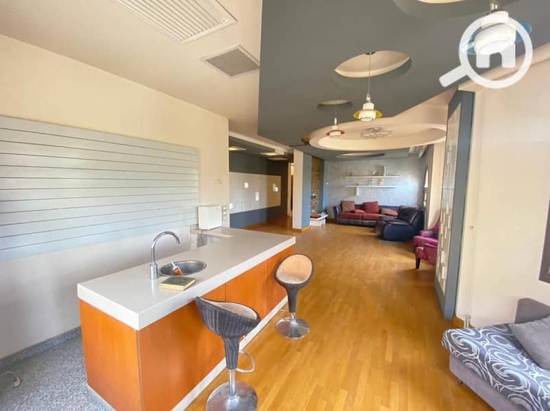 38 e5655373-338e-409f-b2f2-2c4956dc7fc5. jpg