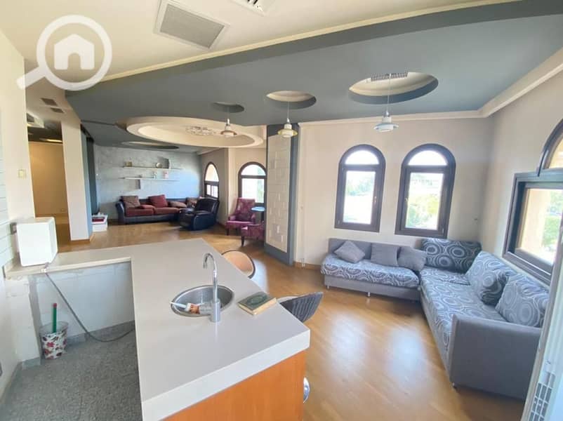 42 f27fd40a-5cc9-436e-9c54-2469cec0ad95. jpg