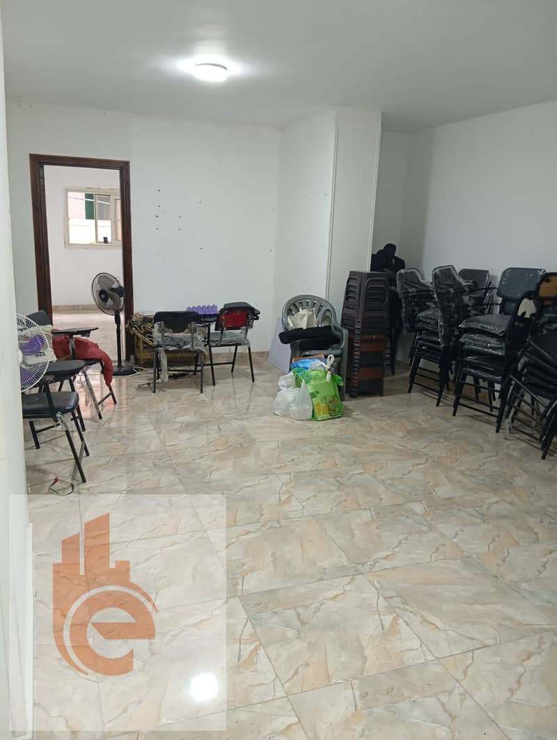 2 e76e80d4-d9df-4118-931b-5c31fdf19997. jpg