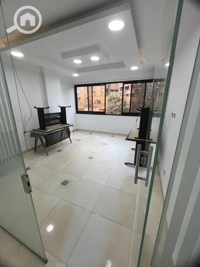 6 WhatsApp Image 2026-01-28 at 17.29. 03. jpeg