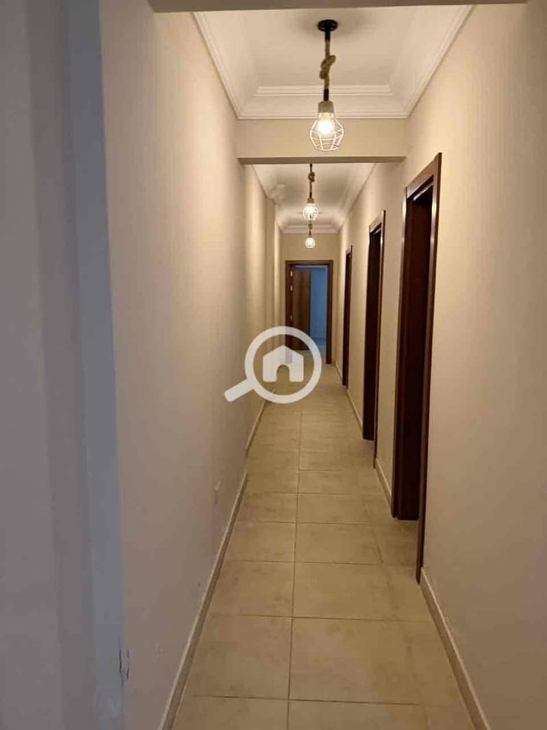 5 6fd2717a-30aa-4726-adfd-c67a59440de6. jpg