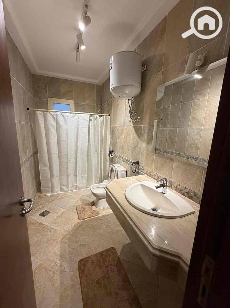 7 f4418657-3e2f-4378-9de6-26dedb9c64bb. jpg