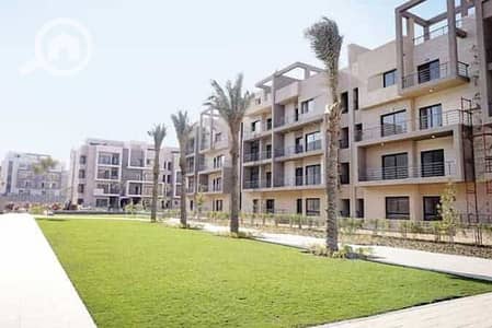 3 Bedroom Flat for Sale in New Cairo, Cairo - كمبوند-فيفث-سكوير-التجمع-الخامس-4-1. jpg