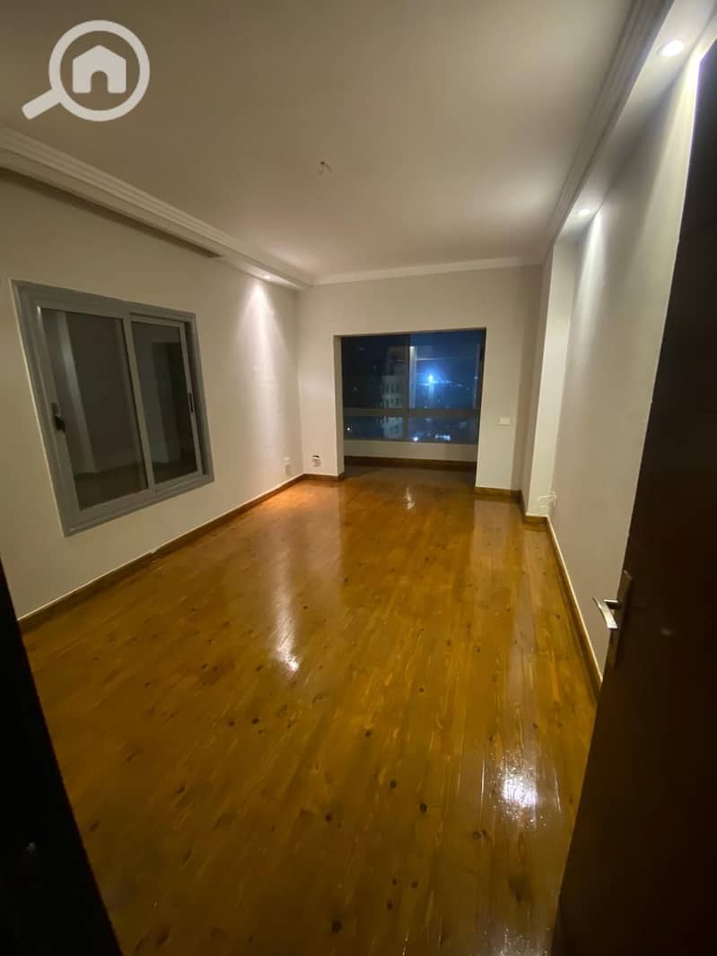 3 WhatsApp Image 2025-12-15 at 20.20. 18 (4). jpeg