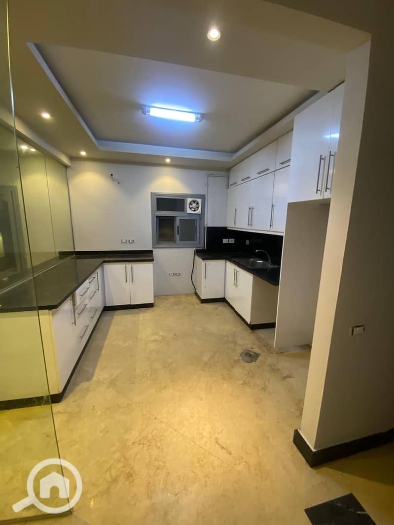 14 WhatsApp Image 2025-12-15 at 20.20. 18 (11). jpeg