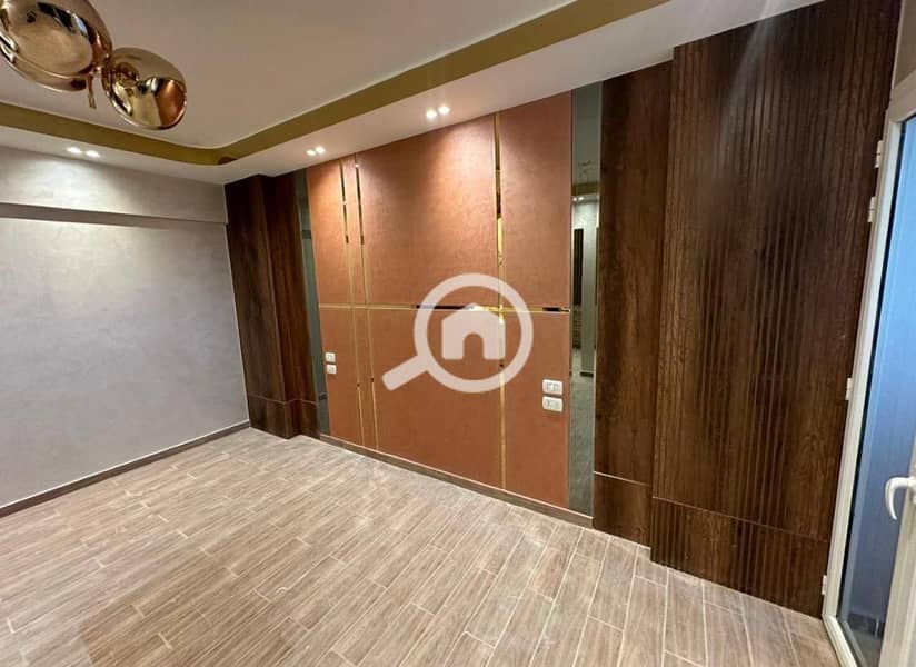 2 aa61abfe-ceb0-41c2-9b68-085bb89e5792. jpg