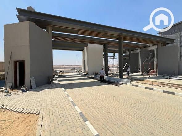 8 573866054_708835745575057_3634903720062309753_n. jpg