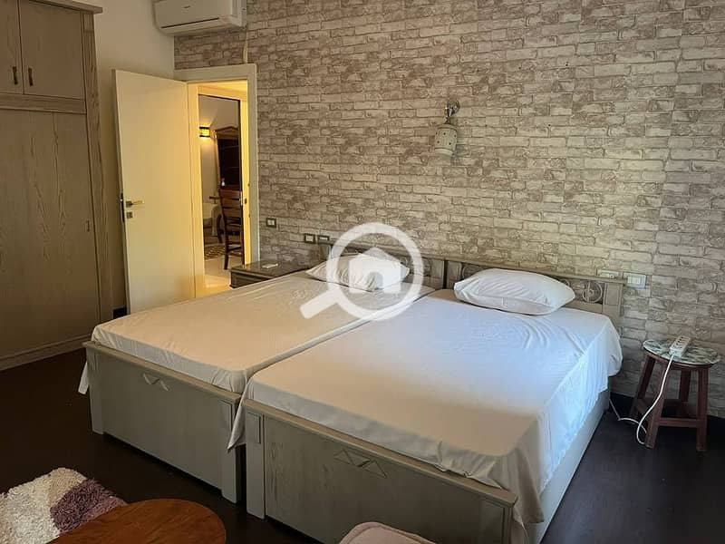 5 603085369_4191083434468548_1593209354302665115_n. jpg