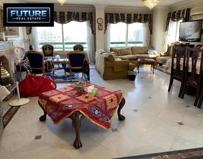 3 Bedroom Apartment for Sale in Maadi, Cairo - 190 m apartment on Al-Nasr Street near Algeria Square in Maadi
