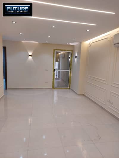 2 Bedroom Apartment for Sale in Mokattam, Cairo - With facilitation over 17 years, a 101 square meter apartment in Next Point Compound, Al-Hadaba Al-Wosta, Mokattam.