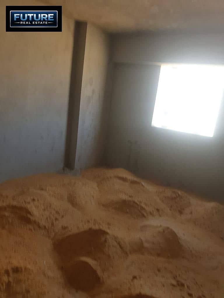 9 a646a61d-d337-4cdb-9bff-e7d41a618e6c. jpg