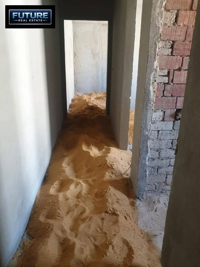 13 e9d5622c-a570-4d50-8912-923efd8b410f. jpg