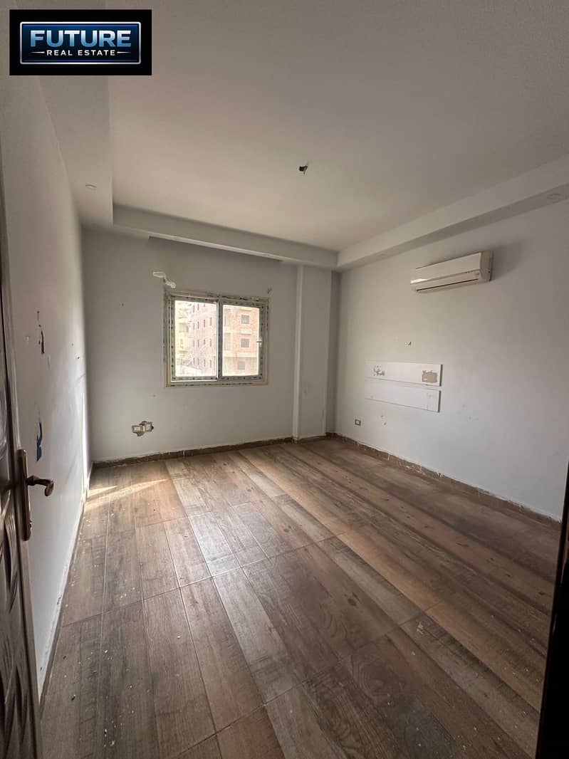 8 WhatsApp Image 2026-01-31 at 23.30. 26 (1). jpeg