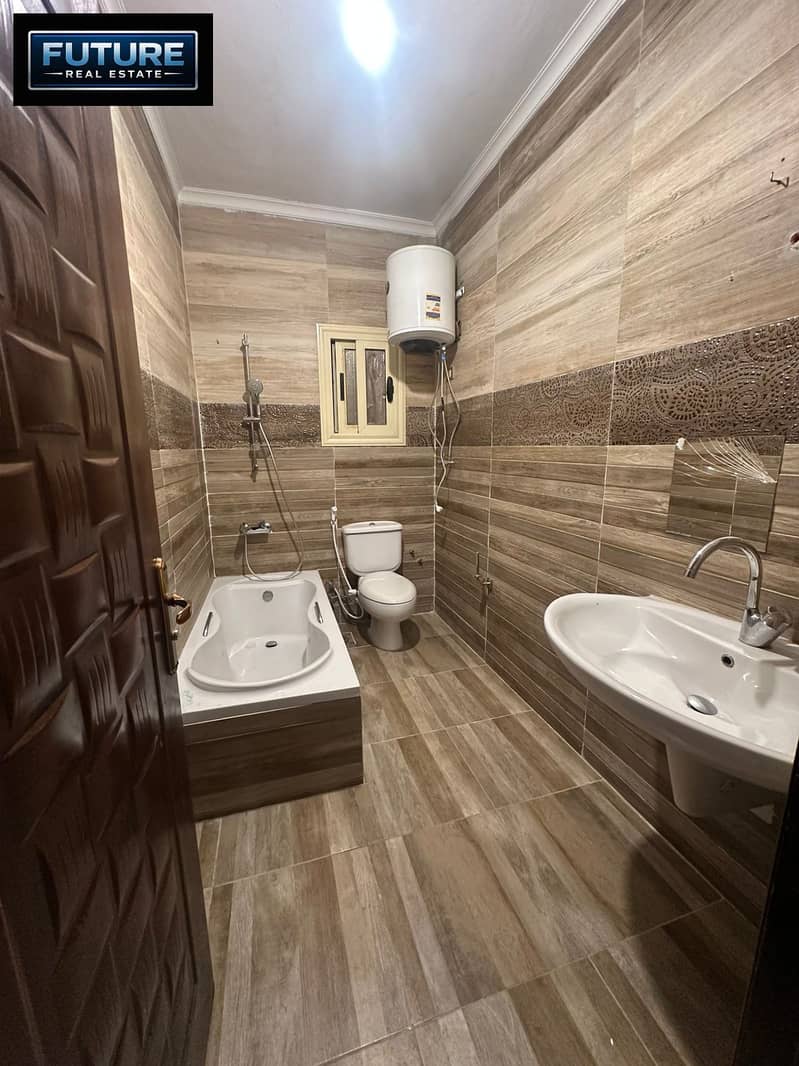 24 WhatsApp Image 2026-01-31 at 23.30. 34. jpeg