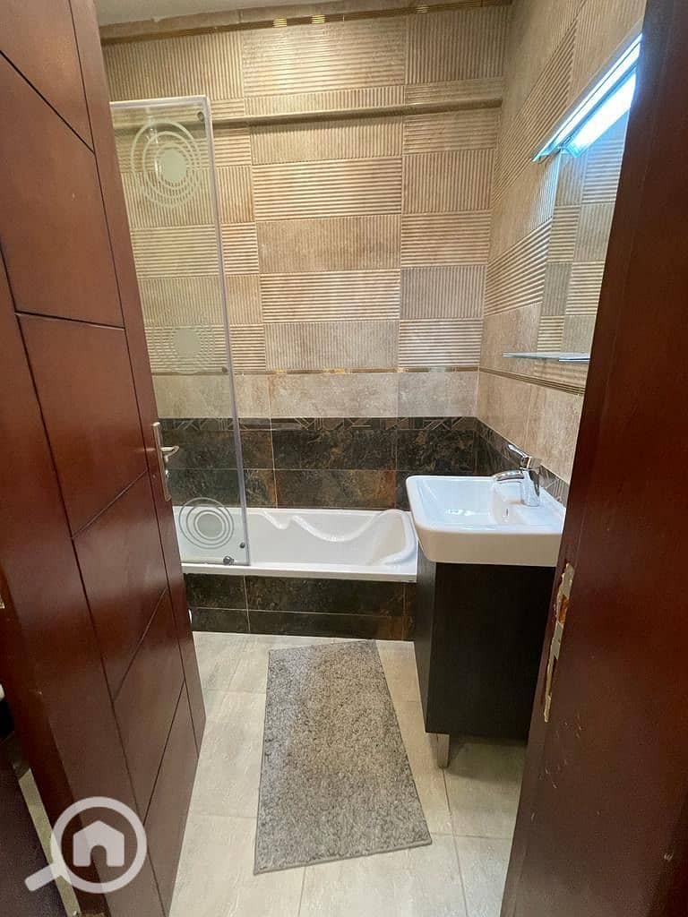 6 WhatsApp Image 2025-09-04 at 01.28. 06_8e5568e6. jpg