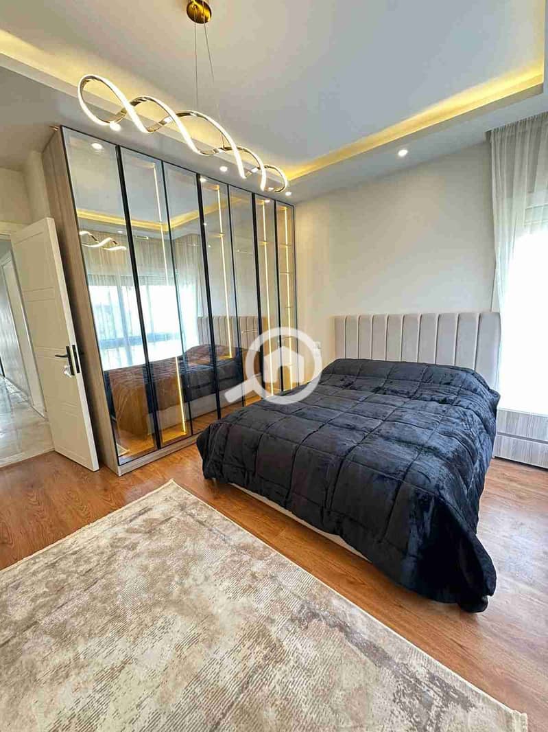 1000545554. jpg 1000545554. jpg