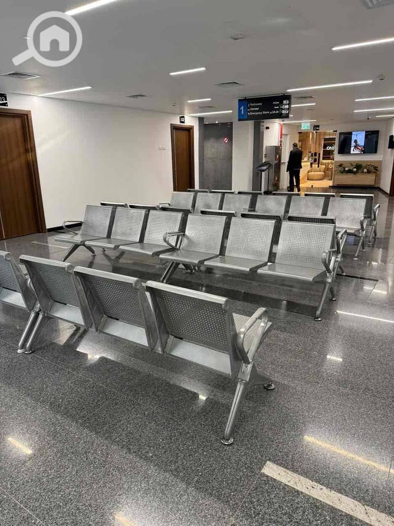 11 f21a8998-5567-46c4-b220-253a2a372a66. jpg