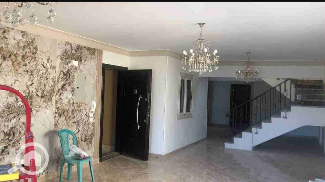 1001611222. jpg 1001611222. jpg