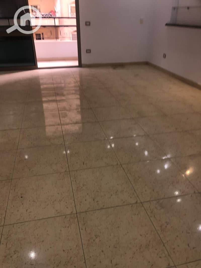 2 b9fa249e-51b6-4722-a20e-ab2c36c41d36. jpeg