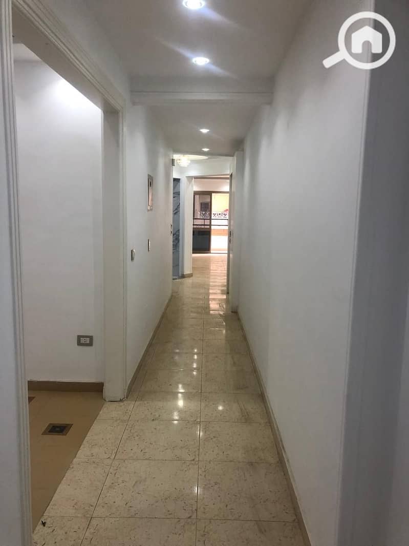 6 cfcb5c25-fb67-4d84-ae9a-f309f205ae0d. jpeg