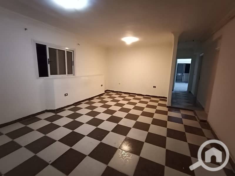 12 c18425d9-0823-4568-84cc-87d907fb281a. jpeg