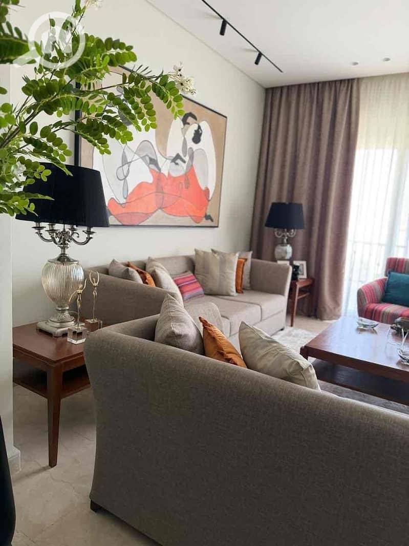 6 e7aaf822-98a4-47a8-abd4-d48baf17f1b8. jpg