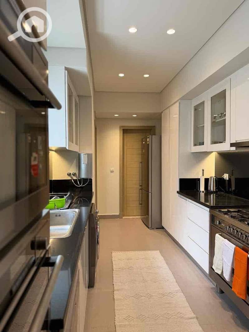 11 90fe737a-2141-4643-86fe-f79b043bbce5. jpg