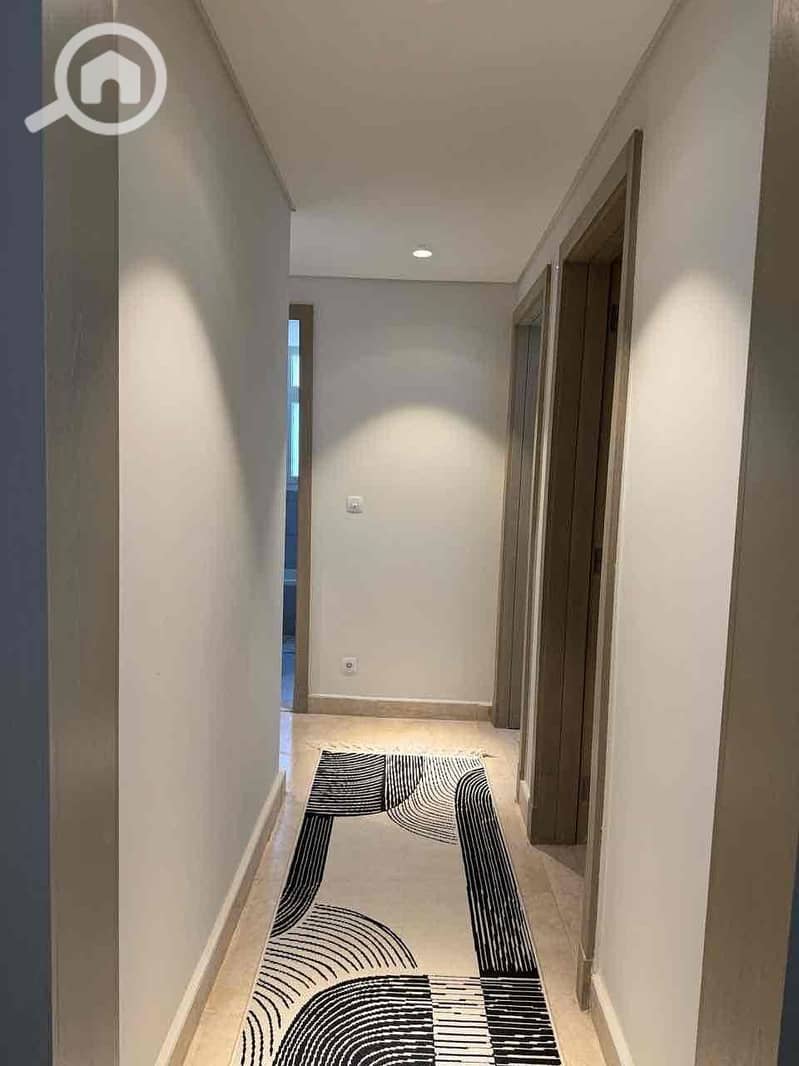 26 7809cb5e-f477-4d2d-8f39-ca3aa6ce01a7. jpg