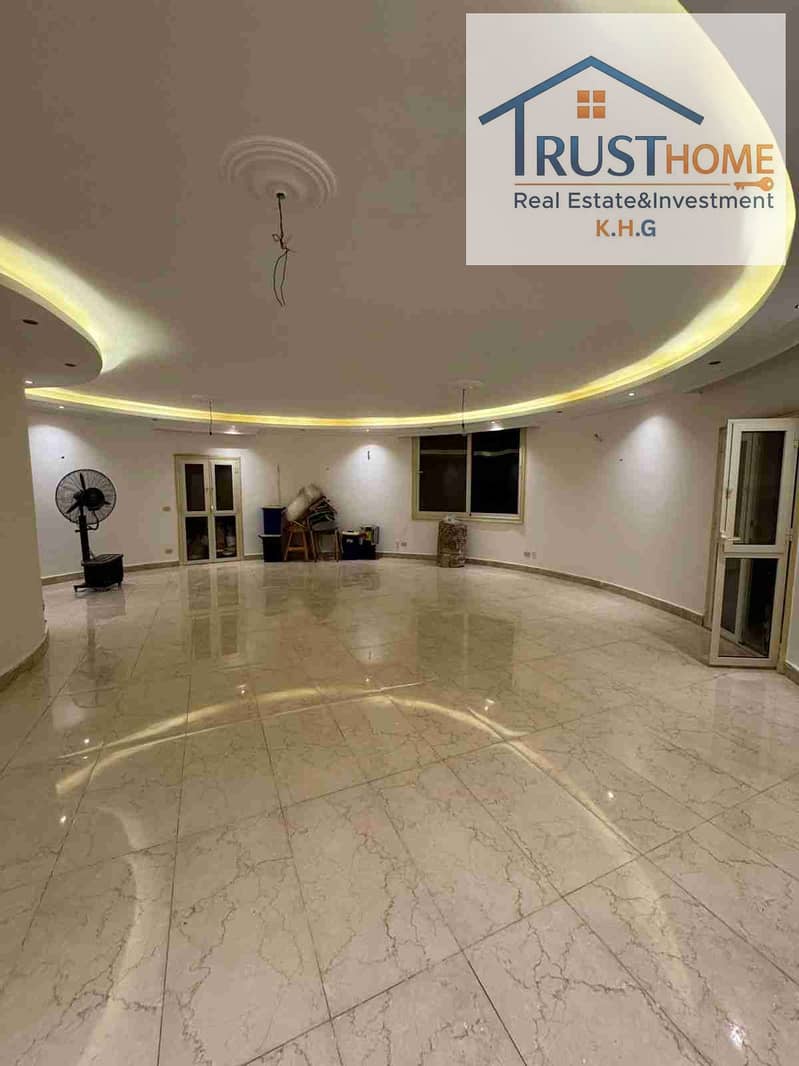 1000452813. jpg 1000452813. jpg