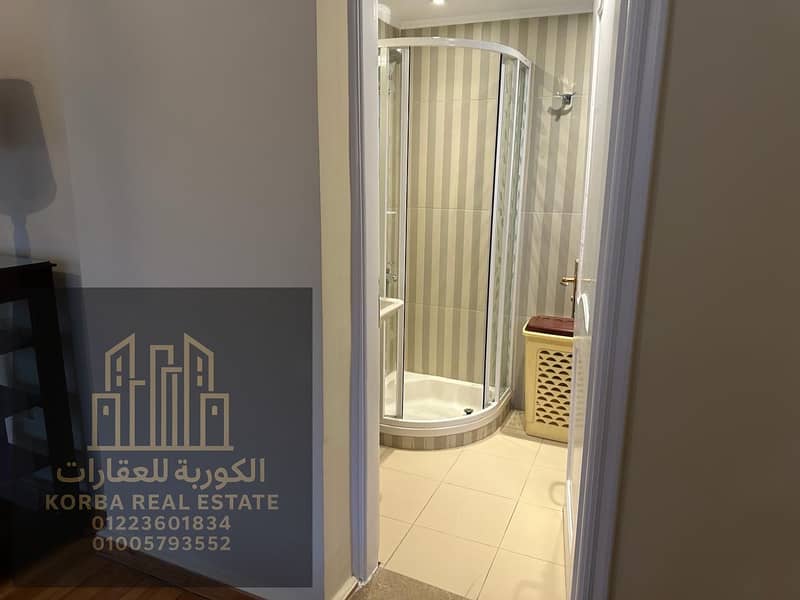 4 df03b1c7-7ac1-440a-bafa-01ed7d8d7b35. jpeg