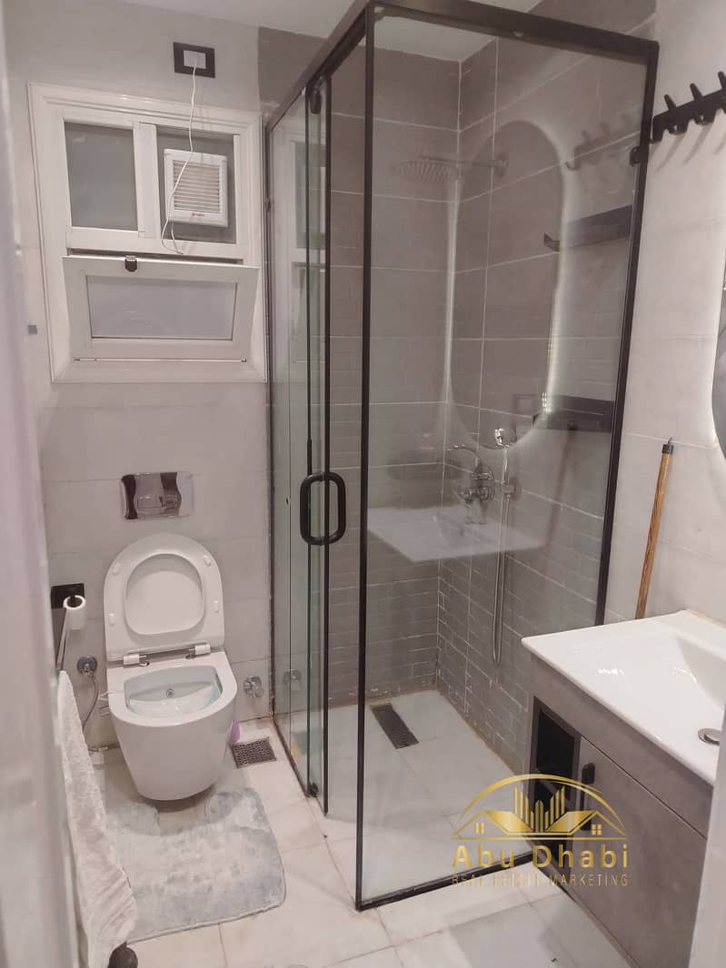 5 d4e9222b-be89-45f2-959e-8d503a933815. jpg