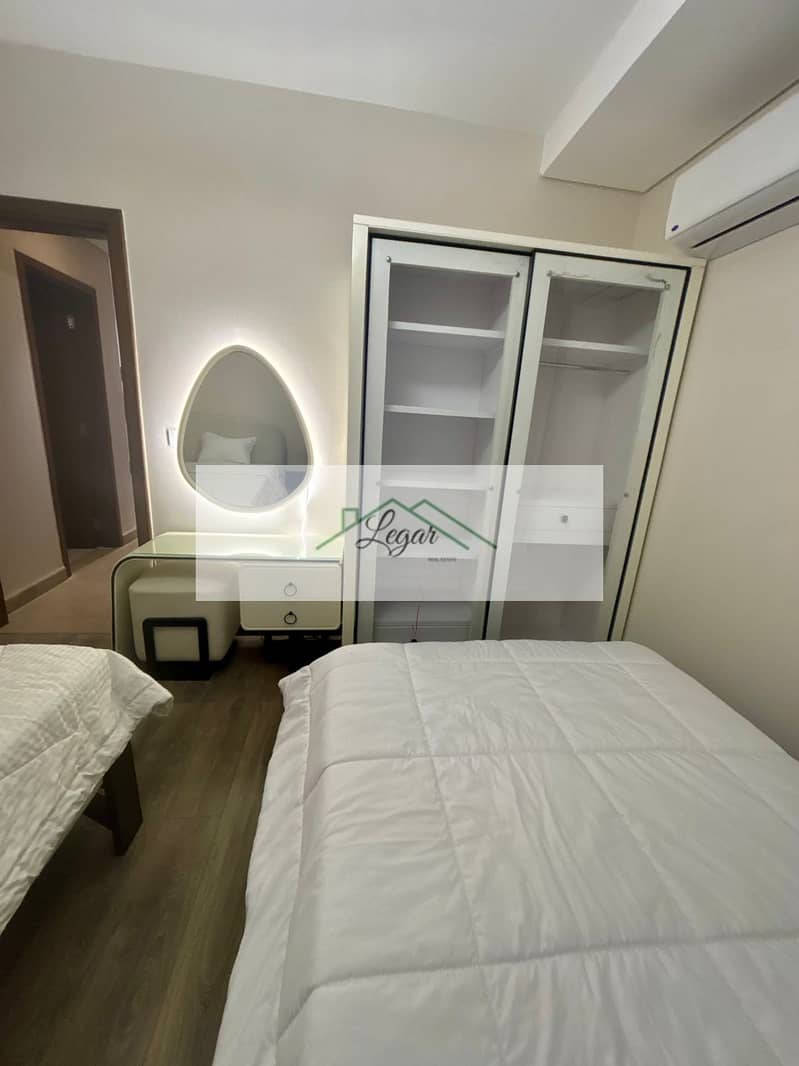 8 fb99cf2b-c106-40f6-bd29-e2ba14c0adb1. jpg