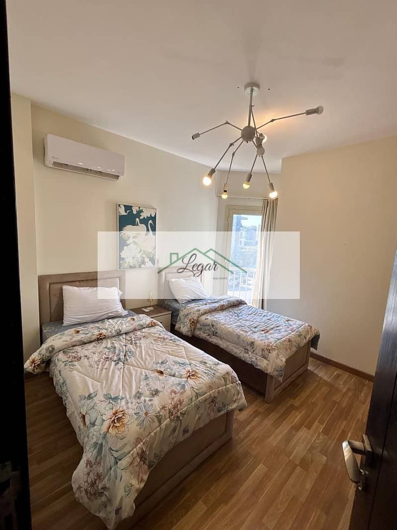 7 b23049a8-0481-43dc-82a6-b8bf4ce5cf7d. jpg