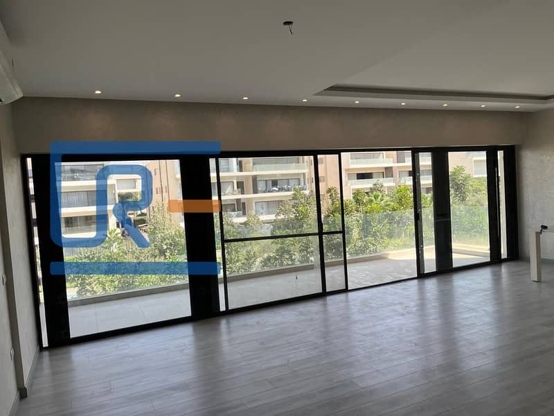 2 4882e08a-98a6-4ae7-9674-e788e3bc3977. jpeg