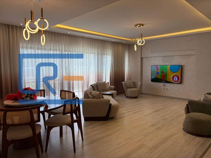 3 78ac0785-78f7-472f-bd4f-f141ca029ecf. jpeg