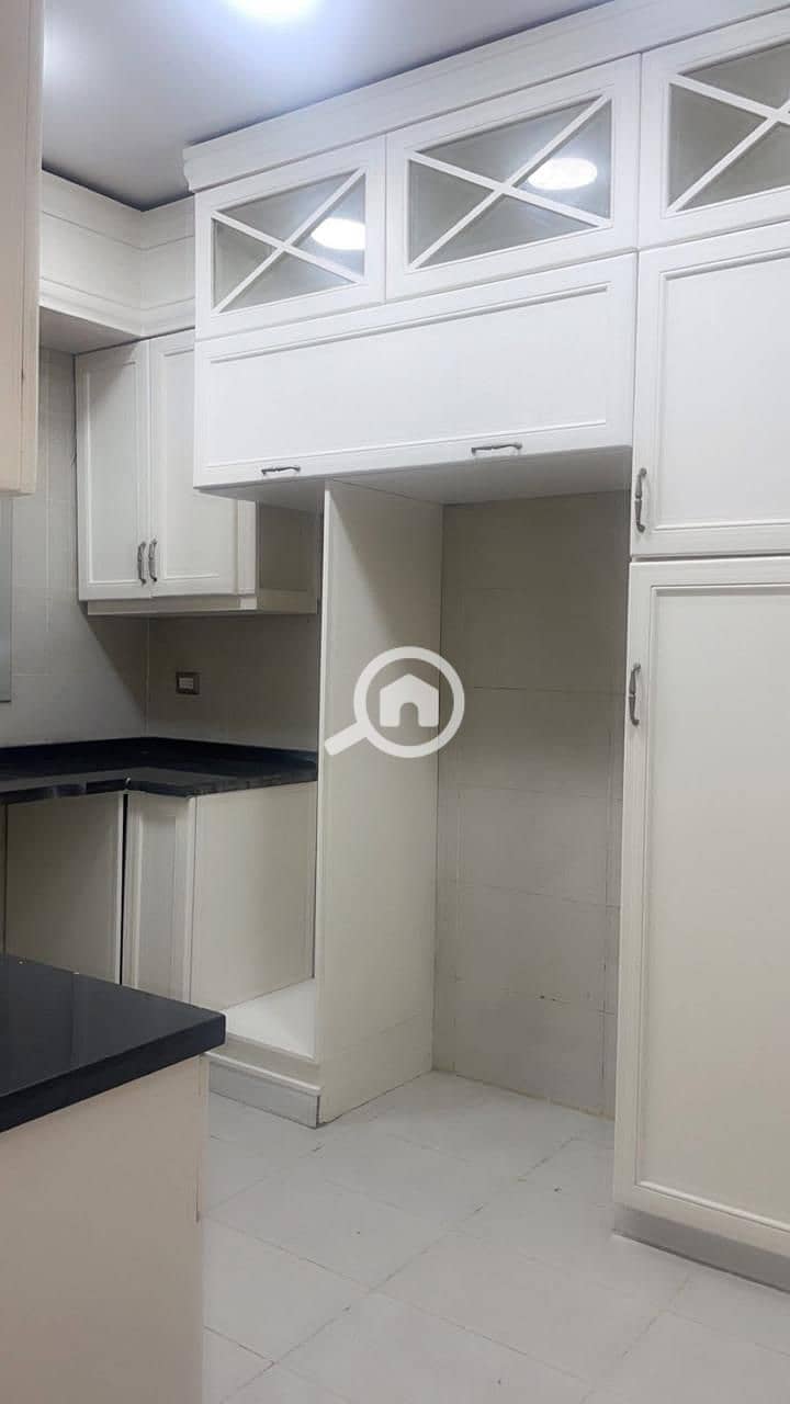 3 6d6659c2-9a71-46a6-86e3-c95506e6c763. jpg