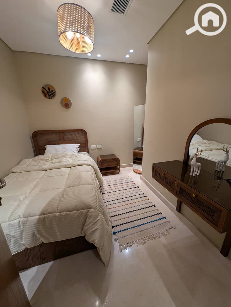 4 da31f3ec-ee5c-4485-93f7-1b9550b9b8bb. jpeg