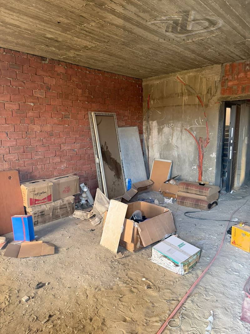 12 dac3ef60-c308-4fa1-9af2-6e77f3c61c6e. jpeg