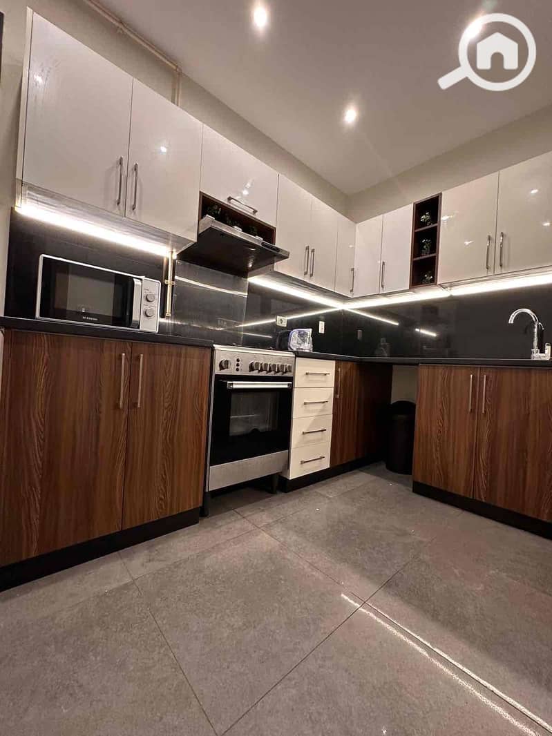 14 7ededc81-1321-4464-b88c-a5e95371cd73. jpg