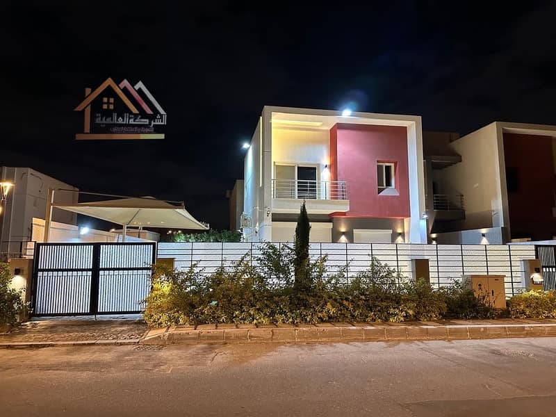 3 002b39bd-fd3c-4ec7-8941-eb625d58edcb. jpg