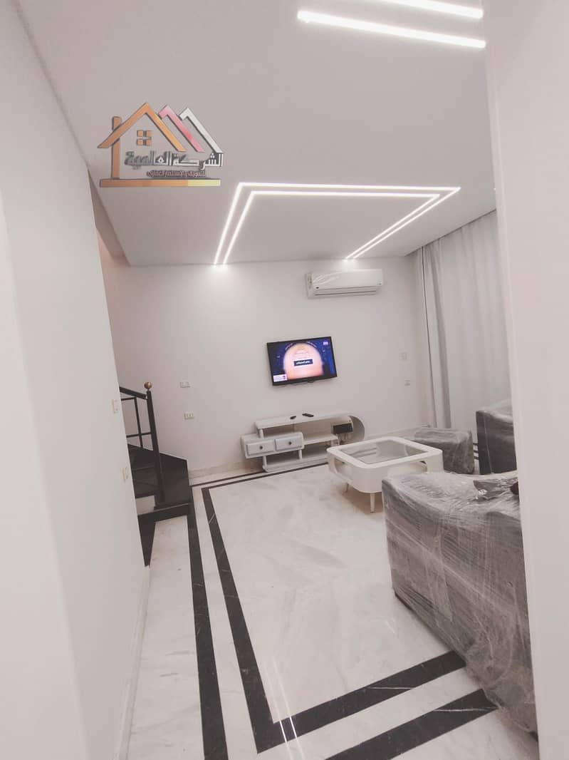 22 317079e5-5932-42ac-8975-8f8d3bdf91e7. jpeg