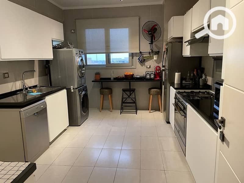 9 40211206-0a08-4c6f-8308-0304d5340987. jpg