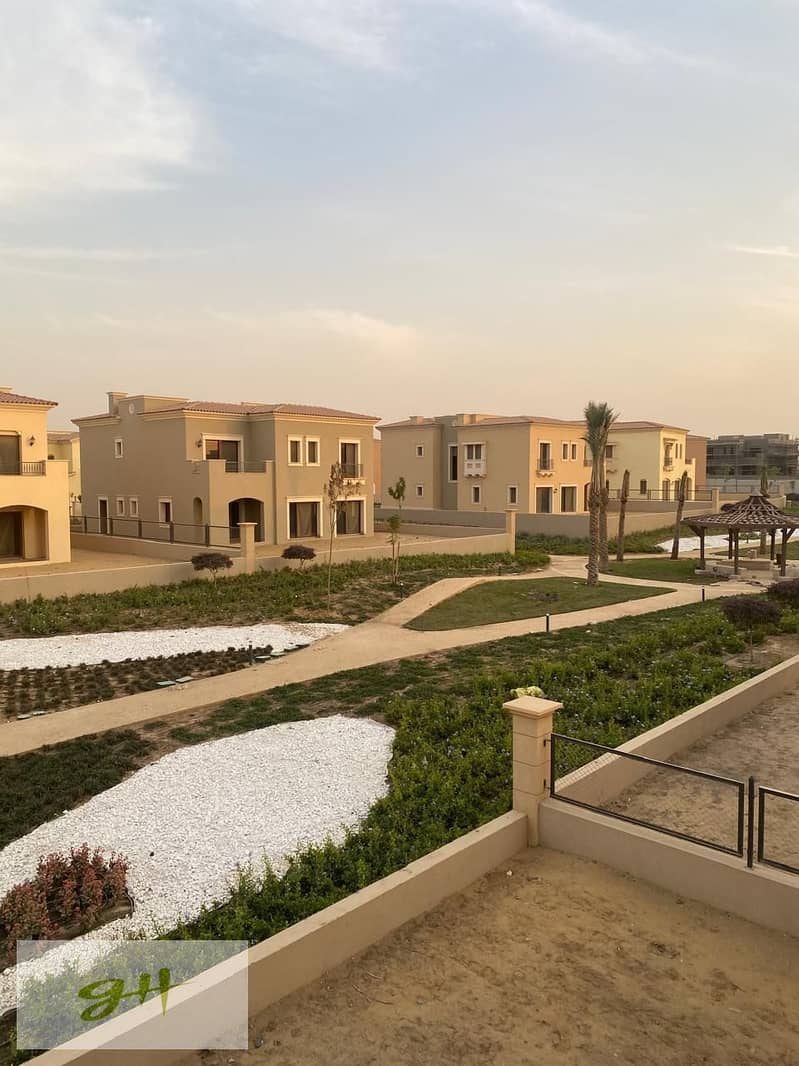 15 ec423087-ad86-4b1d-9f82-6542629ea102. jpg