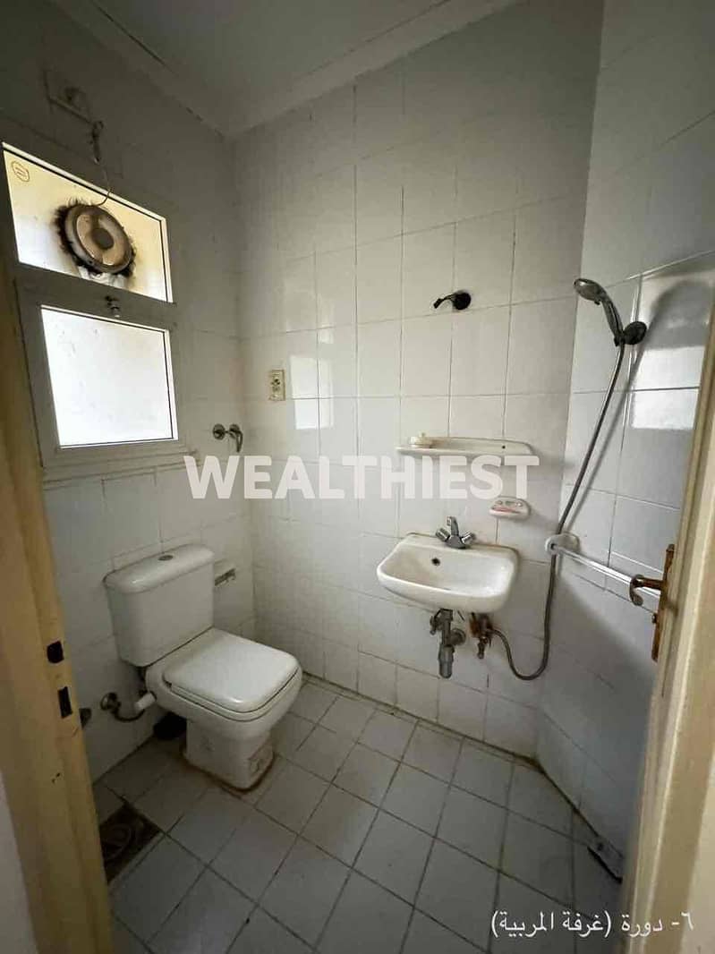 12 14fa9765-8426-4907-b3d5-99a420a31e88. jpg