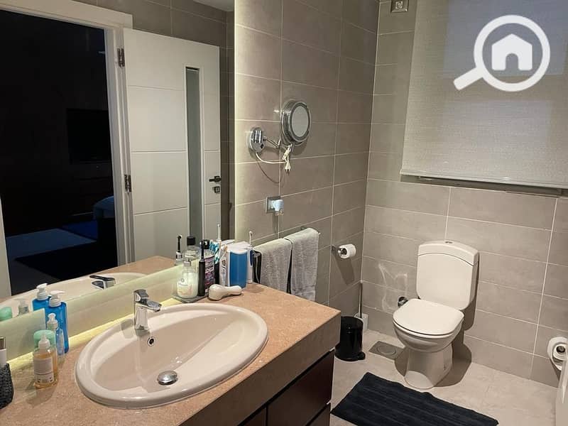 7 02587abb-4a5b-4fab-a800-b7bed51b9cfe. jpg