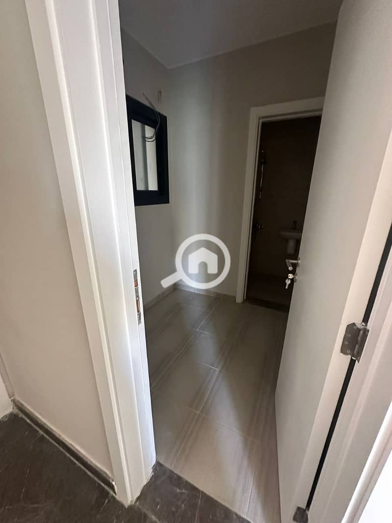 3 WhatsApp Image 2026-01-21 at 9.56. 40 AM (2). jpeg