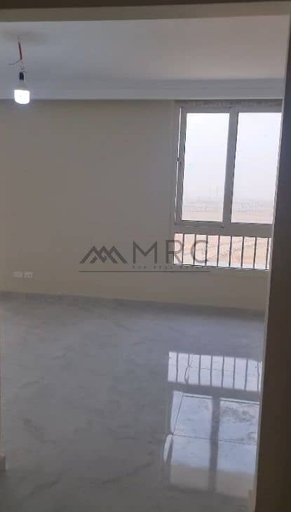 10 Screenshot_1-2-2026_122755_web. whatsapp. com. jpeg