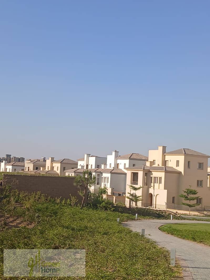 6 4a413d30-6a55-4943-9d9b-232d165f2ac2. jpg