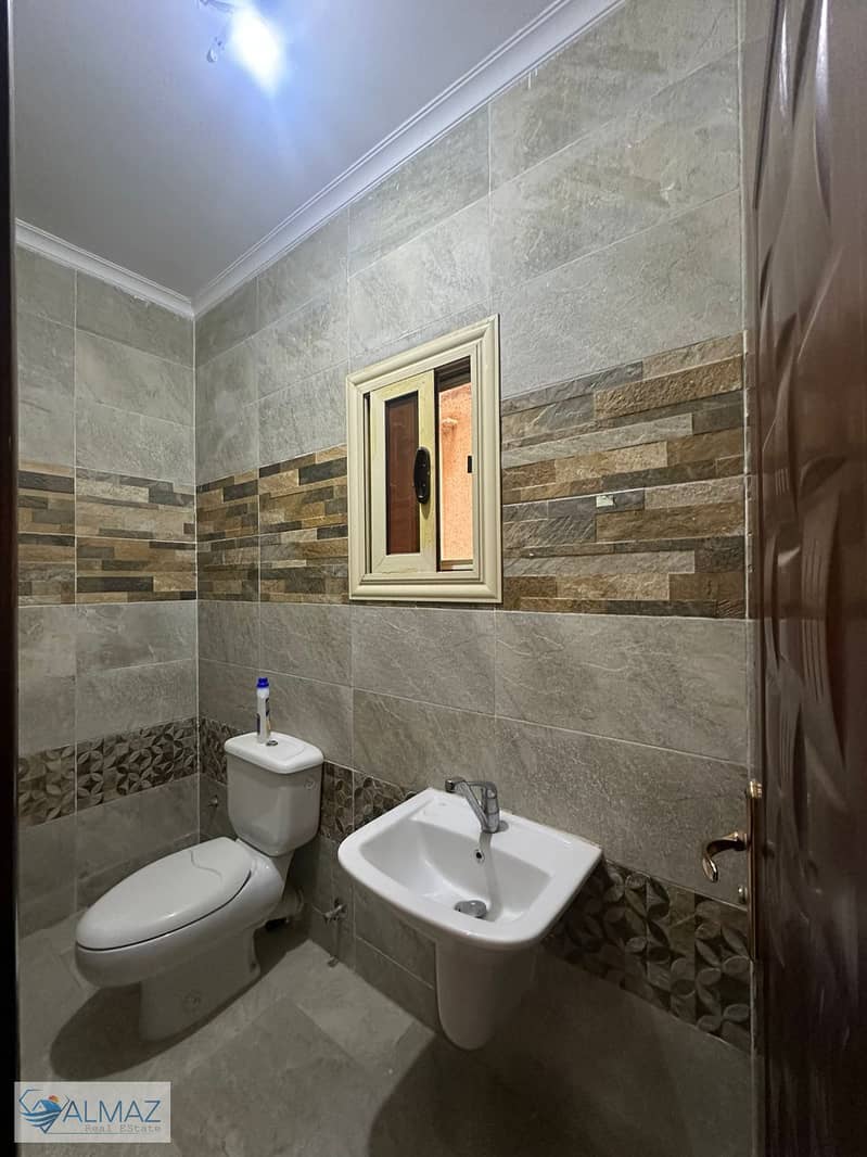 8 WhatsApp Image 2026-02-01 at 11.31. 44 AM (1). jpeg