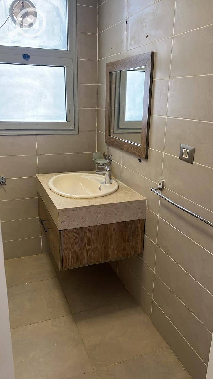 3 8a07281d-3950-45ce-bf42-4be28b60043f - Copy. jpg